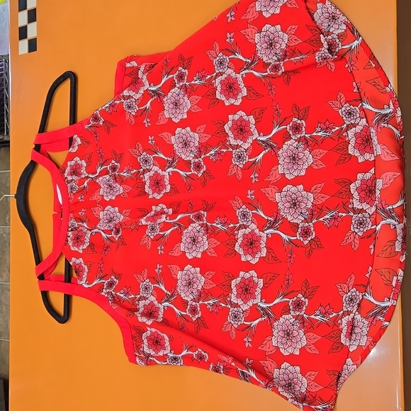 Candie's Tops - Candies Women's Tank, Red with floral pattern, Size XL